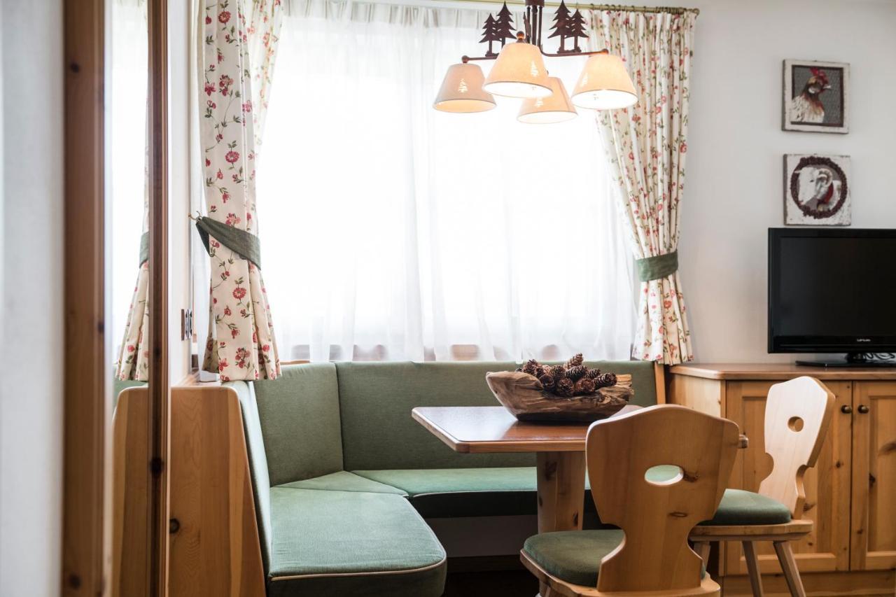 Piculin Alpin Apartments San Martino in Badia Ngoại thất bức ảnh