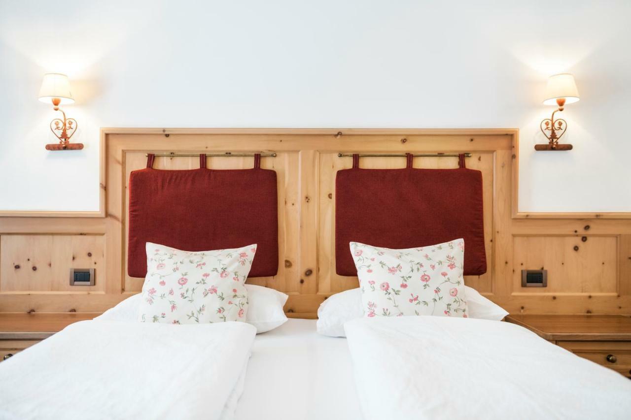 Piculin Alpin Apartments San Martino in Badia Ngoại thất bức ảnh