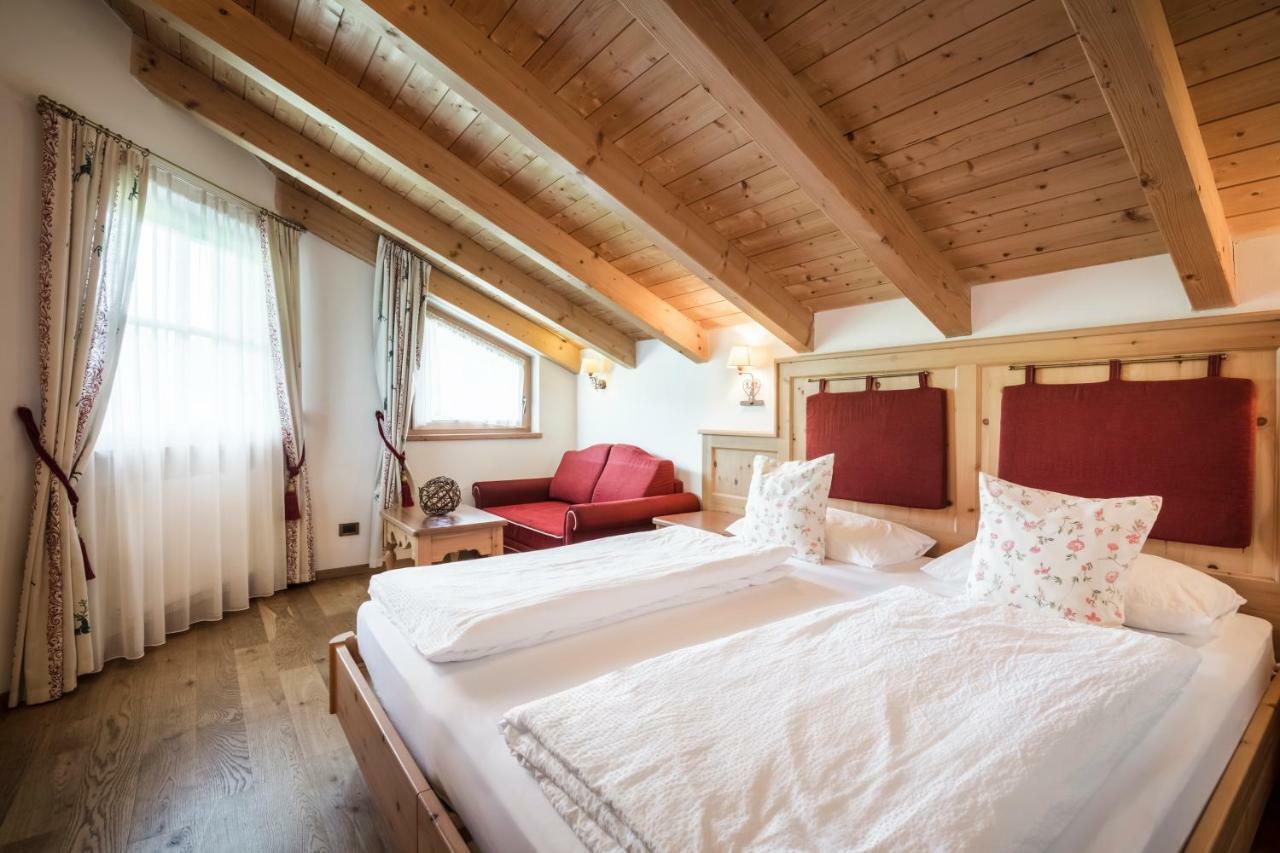 Piculin Alpin Apartments San Martino in Badia Ngoại thất bức ảnh