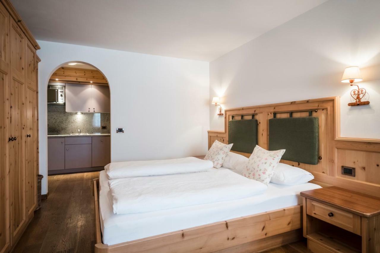 Piculin Alpin Apartments San Martino in Badia Ngoại thất bức ảnh